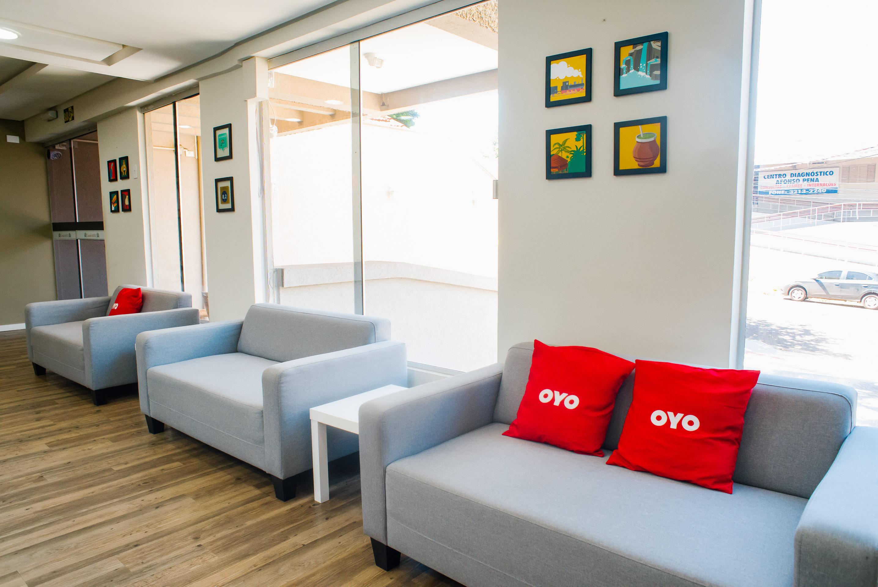 Oyo Cerrado Hotel, Campo Grande Exterior photo OYO Townhouse